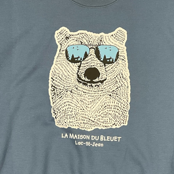 Dessin visible à l'avant sur le chandail Bleu