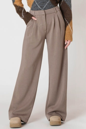 pantalon en maille jambe large