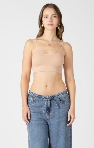 Camisole en tricot (brassière)