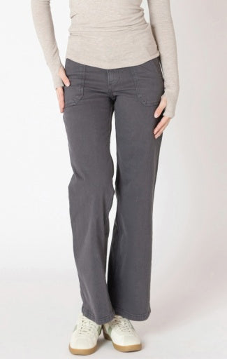 pantalon en sergé jambe droite